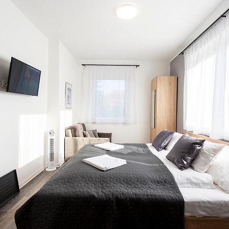 Horvath Apartman แฟร์ทูด ภายนอก รูปภาพ