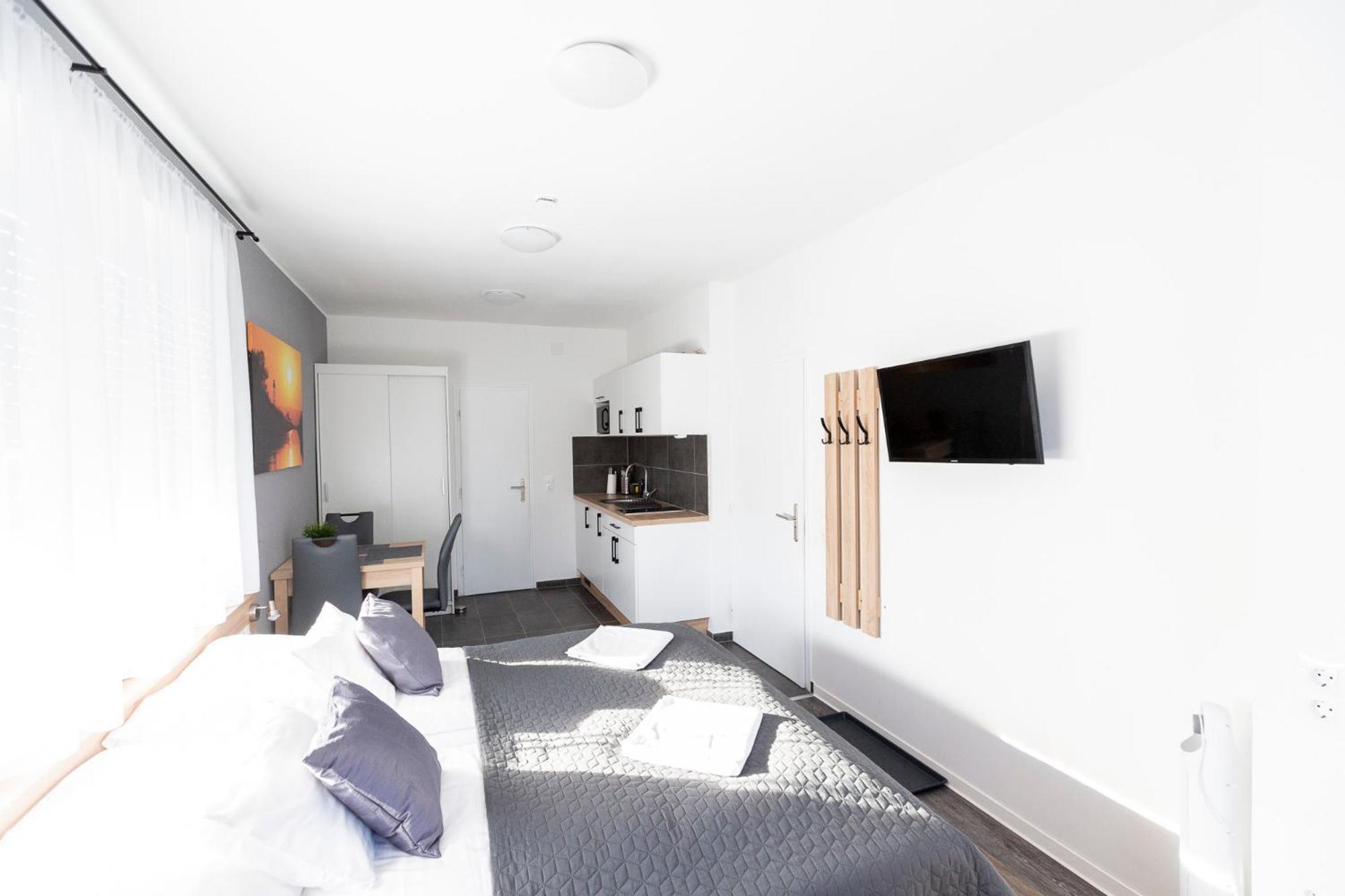 Horvath Apartman แฟร์ทูด ภายนอก รูปภาพ