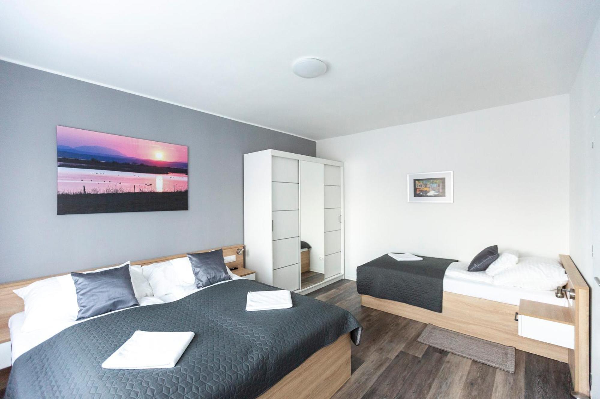 Horvath Apartman แฟร์ทูด ภายนอก รูปภาพ
